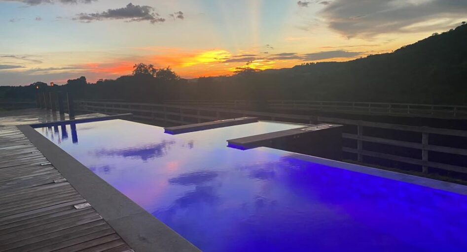 9b4d4c02-4f68-472a-a250-2f43406bc2ca 9b4d4c02-4f68-472a-a250-2f43406bc2ca