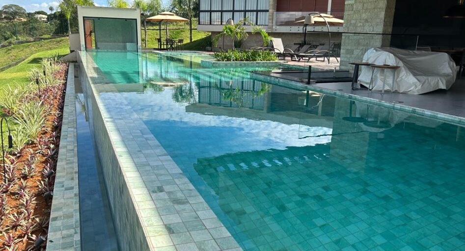 a8e94f5e-914c-4f42-adea-9dc43efc5f6b a8e94f5e-914c-4f42-adea-9dc43efc5f6b